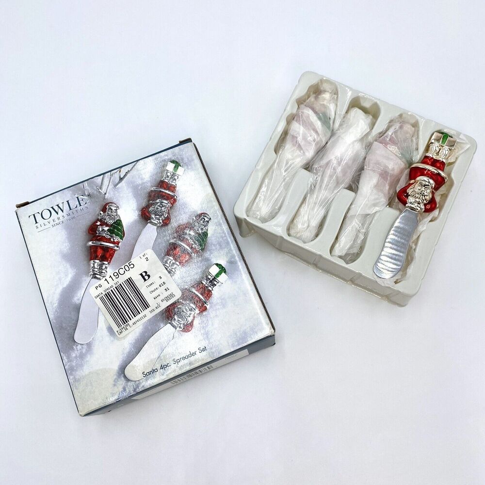 Towle Silversmiths Christmas Santa 4pc. Silver Plated Spreader Set #T075257 NEW